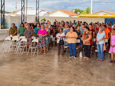 DIA DA MULHER | Grupo Raio de Luz